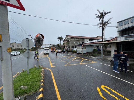 影/輾過瞬間直擊！頭城38歲女騎士慘撞休旅車「遭捲入輪下」剩雙腳露出