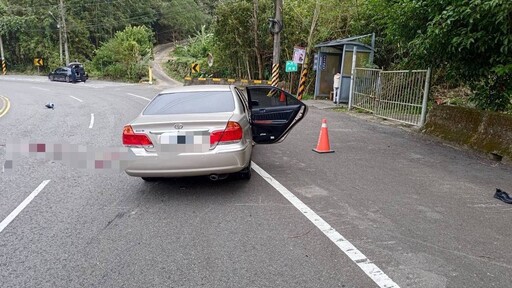 影/疑過彎失控摔飛！騎士衝對向撞小客車奪命 血染苗栗台3線