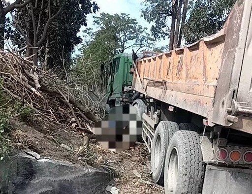 死因出爐！屏東男自撞後忘拉手煞車「慘遭自己的車輾死」