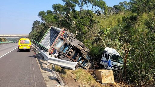 影/砂石車駕駛分心！國3通霄段追撞貨櫃車 翻落邊坡1傷