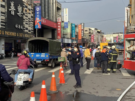 氣爆噩夢重演？高雄鳳山地下管線遭挖斷瓦斯外洩 幸無傷亡