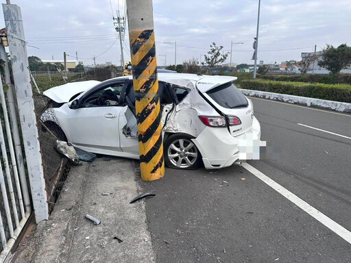 彰化埔心道路驚魂！3車猛烈追撞、翻覆 1人送醫