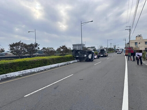 彰化埔心道路驚魂！3車猛烈追撞、翻覆 1人送醫