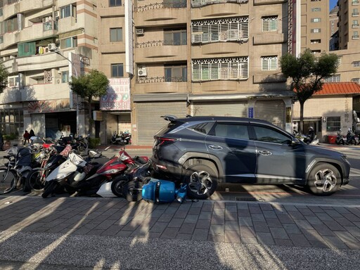 影/爆胎還催油門！桃園三寶連撞11車肇逃 被逮稱「撿水瓶」