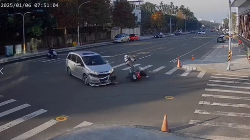 影/撞擊畫面曝！嘉義轉彎車撞直行機車 19歲女騎士噴飛10米