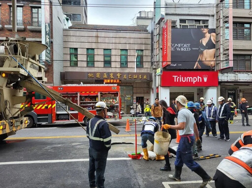 影/桃園街頭驚見天坑噴煙！捷運施工「潛盾機」高溫釀恐慌