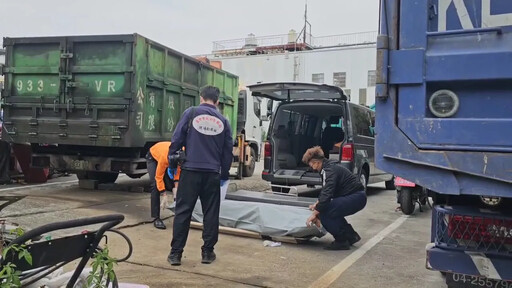 影/修車忘拉手煞慘斷魂！台中驚見「僵硬男屍壓車底」