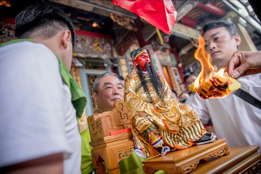 網紅廟會攝影師生日前夕遭撞死 媽媽慟祝福：真的好愛祢