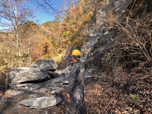 恐怖畫面曝！嘉義強震摧毀苗栗大鹿林道 遭巨石蹂躪坍塌