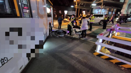 台中公車又出事！違規右轉碰撞機車 險輾過29歲男