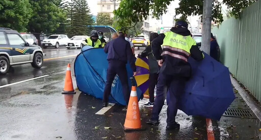 台中馬路又蓋帳篷！50歲婦騎車碰撞大貨車 頭顱破裂慘死