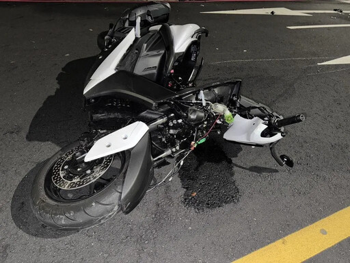 無照還酒駕肇逃！台中男深夜闖紅燈 高速撞死22歲騎士