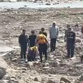 影/嘉義八掌溪映月橋「越籍高職生撿浮標落水」 3獲救1人身亡