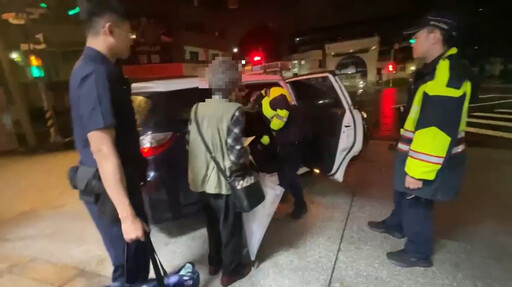 新北82歲阿嬤南下獨遊24小時未眠 台中警暖送火車站