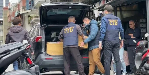 影/「碎屍魔」張介宗借提!被害家屬氣難嚥「衝百米」爆打