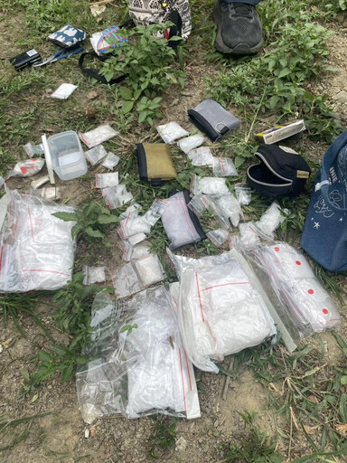 高雄40歲男「被丟包醫院」亡！2可疑男遭逮查獲槍毒