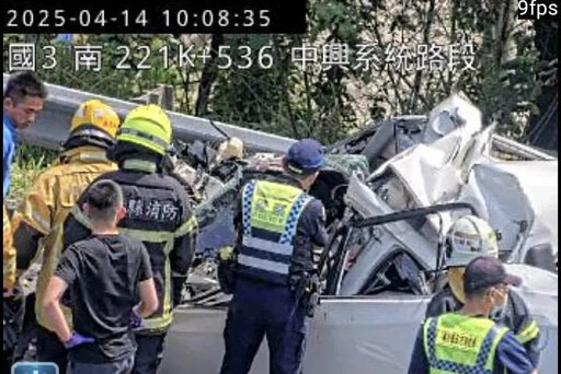 影/國3中興系統小車「沒入」砂石車尾 慘重畫面曝光