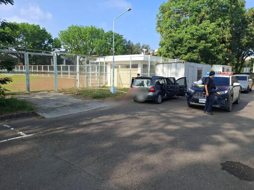 悲痛母親節!楠梓煉油廠父女車上雙亡 媽認2屍淚崩