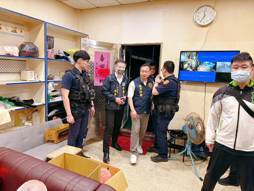 竹聯幫信堂「推筒子賭場」被抄!中壢警暗夜出擊逮33人