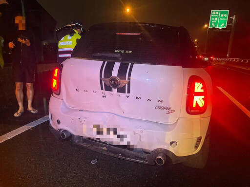 雨天路滑!國3霧峰段4車連環追撞 7人驚魂送醫幸輕傷