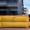 高雄男持刀狂刺前妻 13樓陽台與警對峙