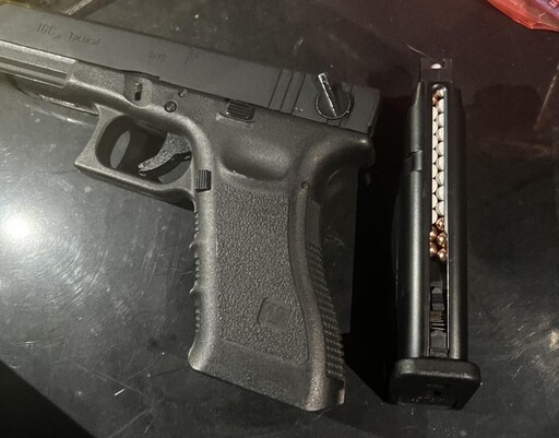 影/疑購物糾紛持空氣槍射擊 台中男擊毀2娃娃機遭逮
