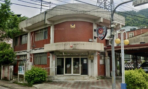 烏來男騎機車獵槍掉落走火 脖子中彈送醫搶救