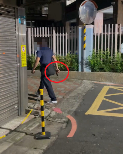 三重男深夜幼兒園旁「持槍」徘徊 路人恐慌急報警