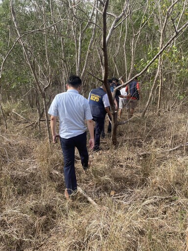 高雄蛇蠍女毒梟設局誘殺藥腳「棄屍山區」!4人羈押禁見