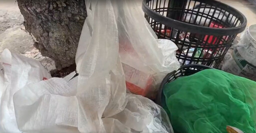 影/丟垃圾遭拒收! 雲林老翁竟持竹棍攻擊清潔隊員