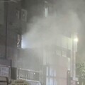 影/台中民宅大火！樓上燒到樓下「窗戶爆裂」