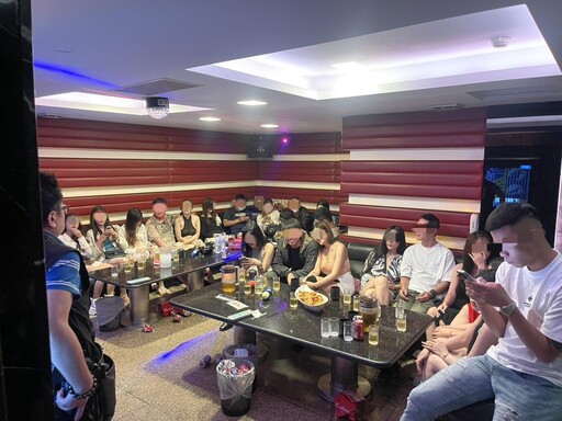 29傳播妹全塞同個包廂! 畫面壯觀…端午連假佳麗全上班了