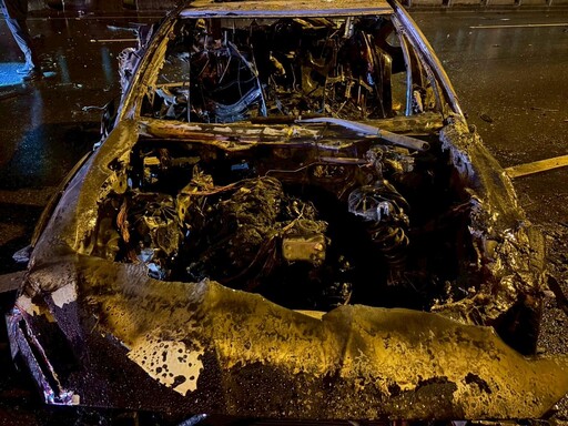 國3慘烈車禍!中寮隧道口「轎車撞護欄起火」 駕駛噴飛摔死