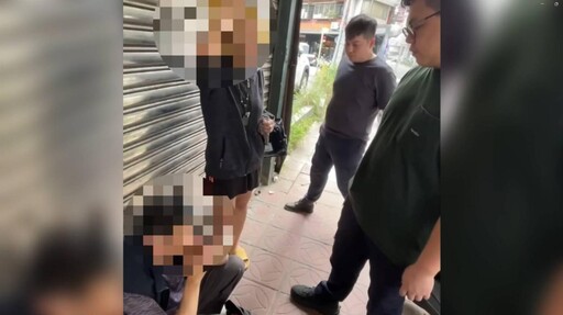 影/想太多!南港偷車賊「膠帶改車牌」躲查緝 被逮還遭搜出毒
