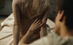 高雄天菜警出軌女同事「粉專大公開」!兩人遭記小過處分