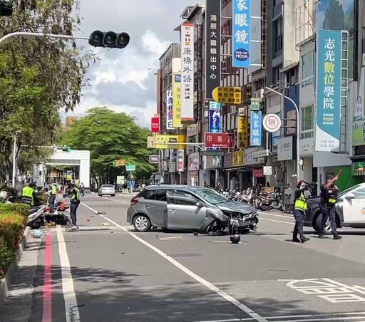 影/救不回來!台南成大暴衝車禍 76歲嬤撞死7旬單車翁