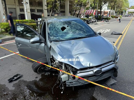 台南成大暴衝車禍1死2傷! 肇事76歲嬤又改口:煞車失靈