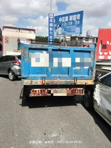 台76重大車禍!6大小車追撞「車頭插入前車底變形」慘狀直擊