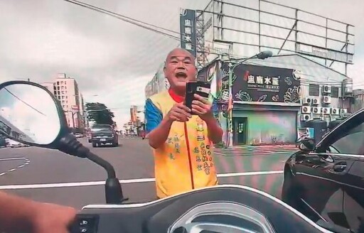 影/藝人黑支搭「報廢車牌賓士」被抓 竟開直播嗆警「侵犯人權」