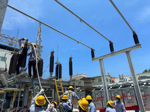 高雄旗津大規模停電!8932戶熱炸崩潰 台電:設備故障
