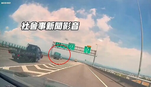 影/76歲翁騎機車闖國3狂飆「鬼切進內線」 貨車閃險翻車