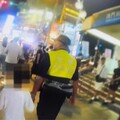 影/北捷男童誤認路人是爸走失慘哭 暖警牽緊手速助團圓