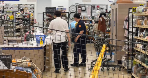 台南賣場揮刀鬧事!警壓制槍枝走火 中彈醉漢身分曝光