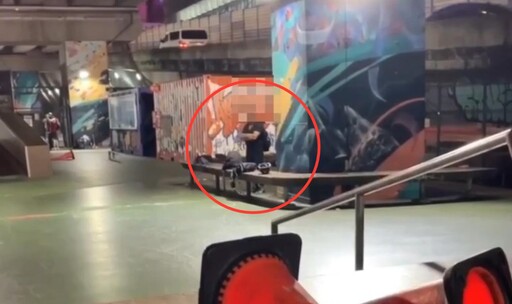 影/北市男滑板場下手行竊 當場走抓包扭送法辦