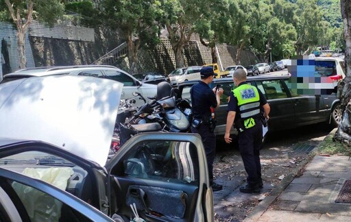 影/士林轎車暴衝撞11車2傷 出事瞬間、肇事者身分曝光