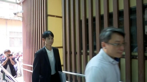 超尷尬場面!「眾量級」Andy、家寧今出庭 全程零互動