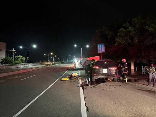 影/台中龍田陸橋被高速衝撞!車幾近全毀 駕駛慘死