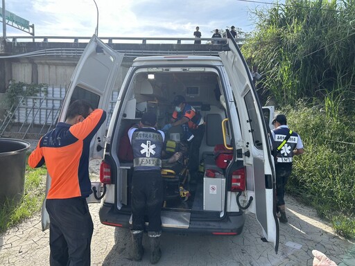台南、高雄邊界驚傳跳河! 他目睹92歲翁躍下