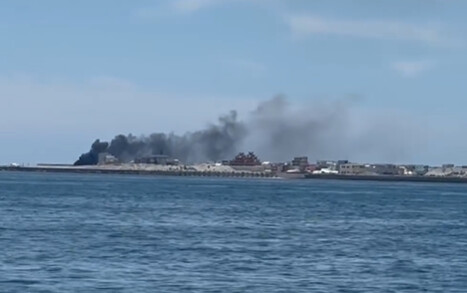影/澎湖客船火警意外!1人跳海逃命氣胸 緊急送醫搶救