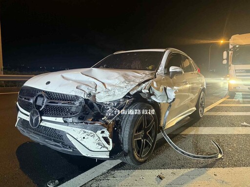 國1麻豆路段翻車車禍 北向車道塞爆回堵3KM